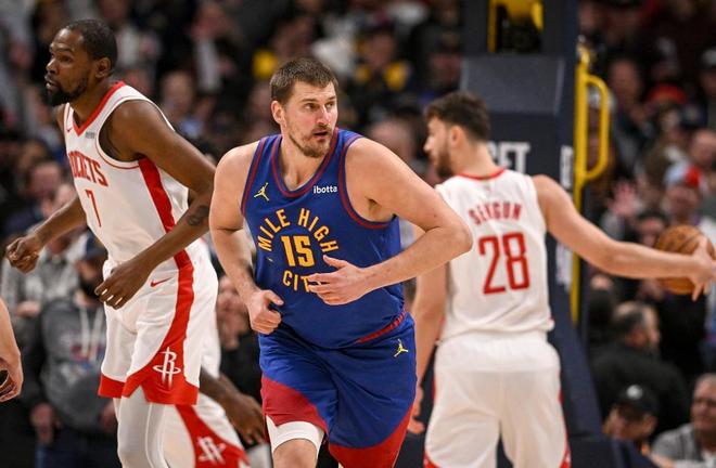 湖人季后赛席位争夺战升级 三核驱动能否突破上