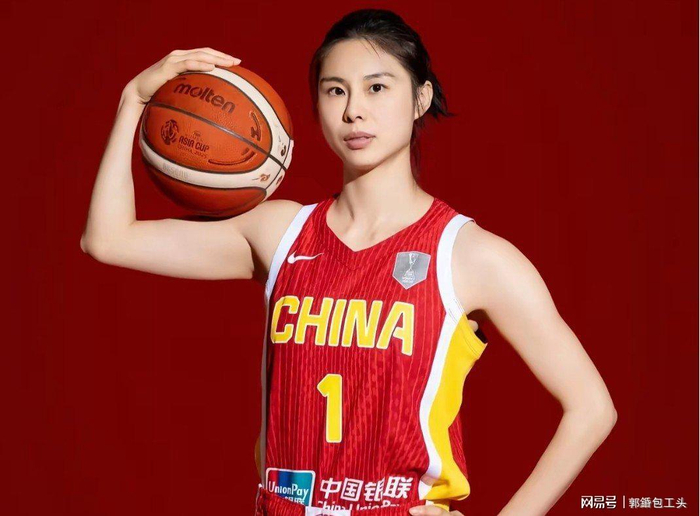 王思雨爆发率队逆转南苏丹 女篮稳获世界杯席位