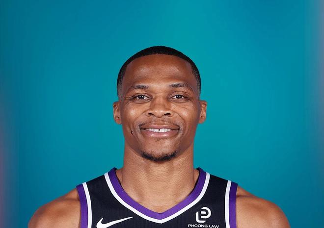 威少表态愿回归国王队 管理层尚未回应续约细节